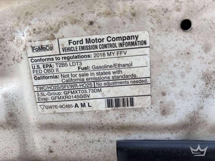 2016-ford-explorer-image-9