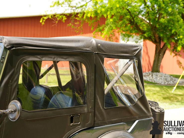 1961-jeep-willys-image-19