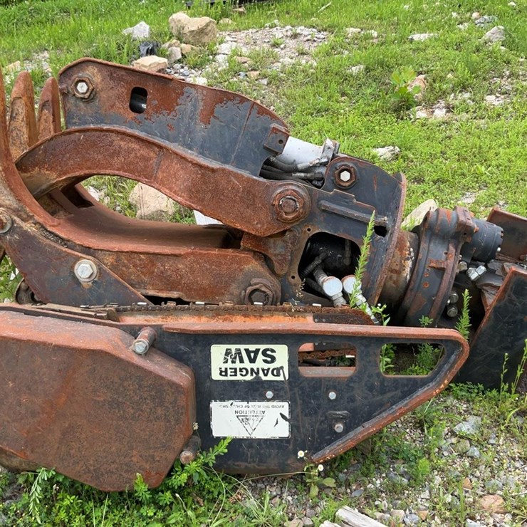 #144 • Rotobec Grapple Head with Saw