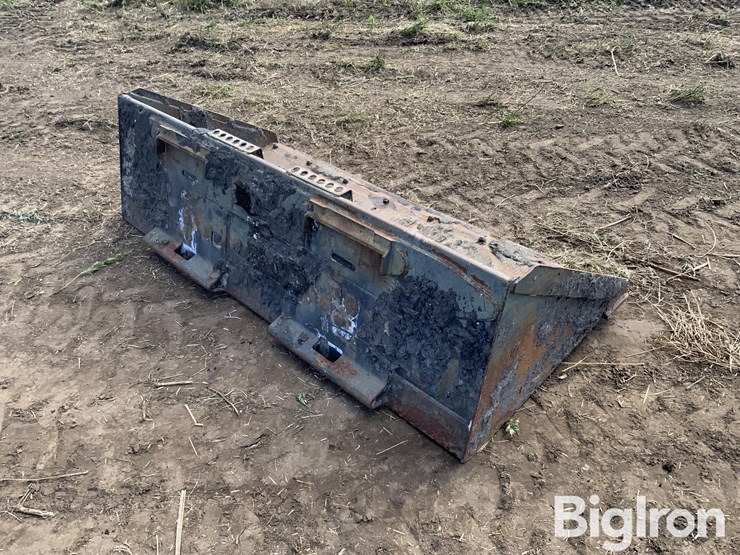 bobcat-6’-skid-steer-bucket-image-5