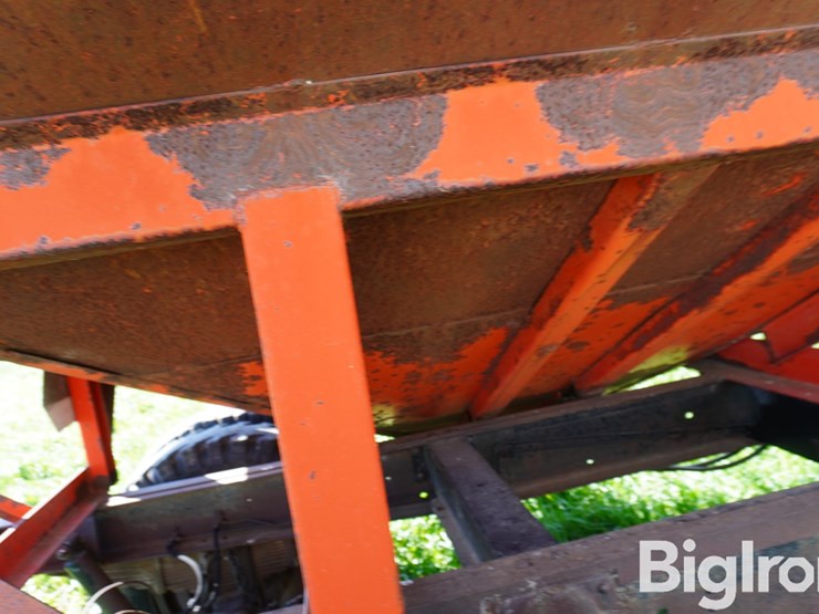 5th-wheel-trailer-w/185-bu-gravity-box-&-drill-fill-image-14