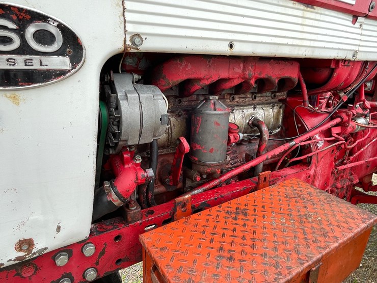 #4905-•-farmall-560-diesel-tractor-image-15