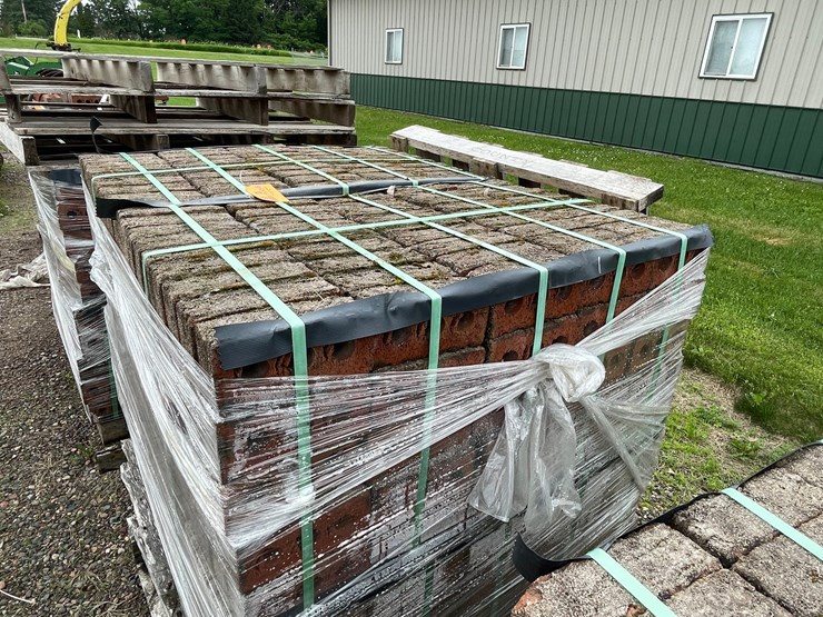 #4958-•-pallet-of-bricks-image-7