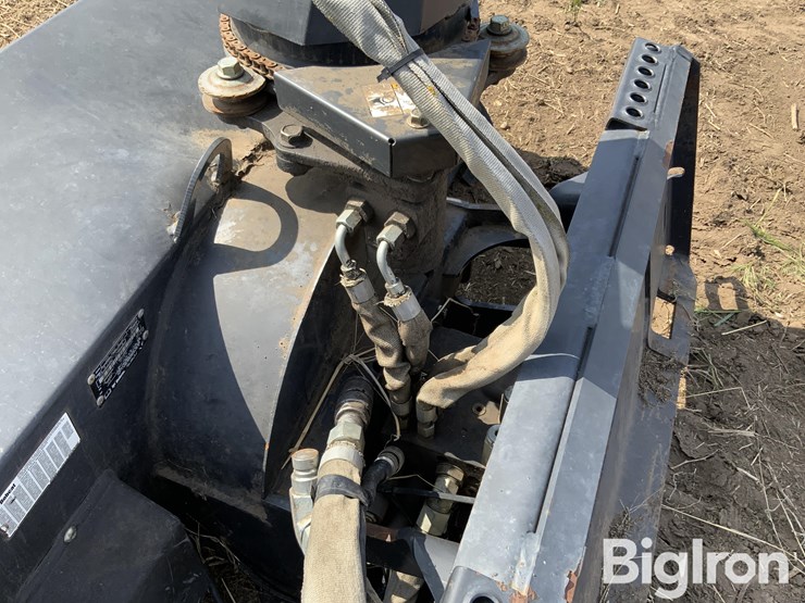 2010-bobcat-sb200-skid-steer-snow-blower-attachment-image-13