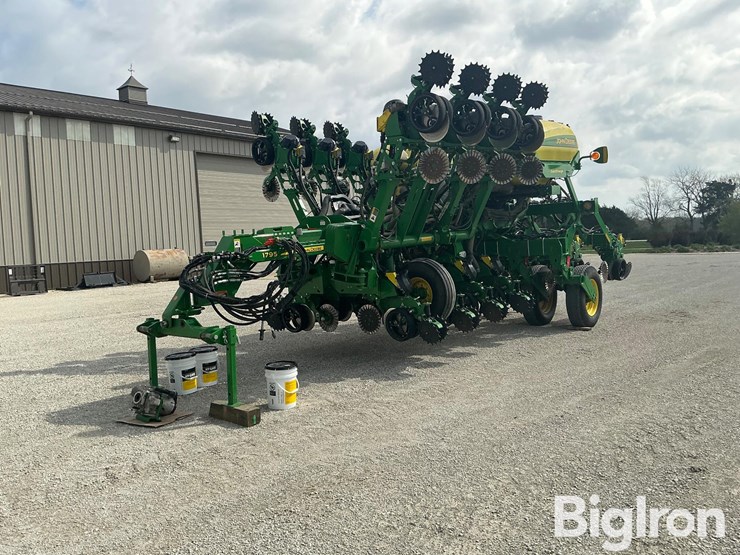 2018-john-deere-1795-image-1