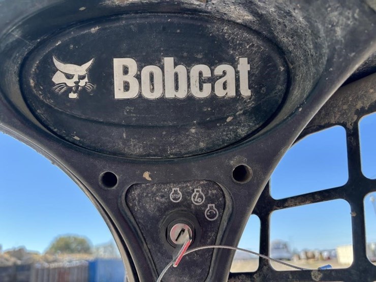 2019-bobcat-t770-image-29