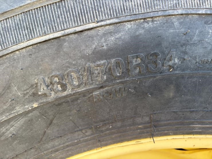 john-deere-6420-image-24
