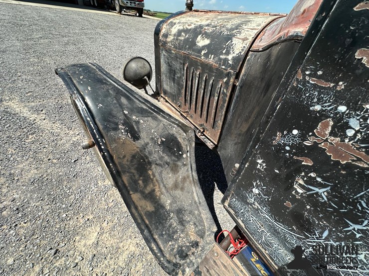 1925-ford-model-t-image-12