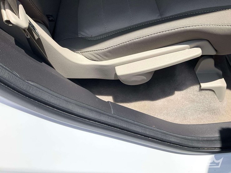 2016-ford-escape-image-24