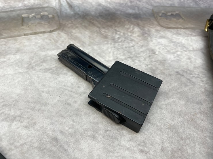 #2716-•-armscor-model-1600-semi-automatic-22lr-rifle-sn:-a576358-(princeton,-mn)-image-16