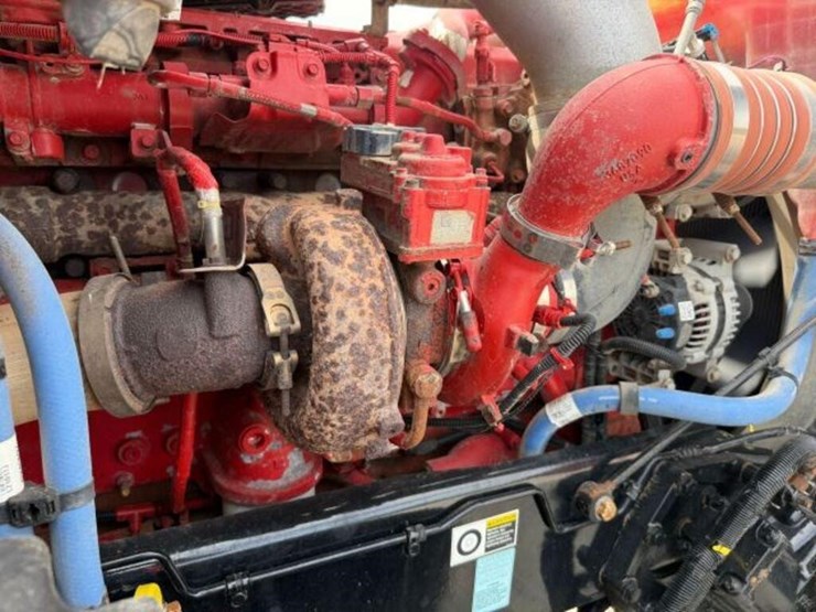 2021-kenworth-t880-image-48