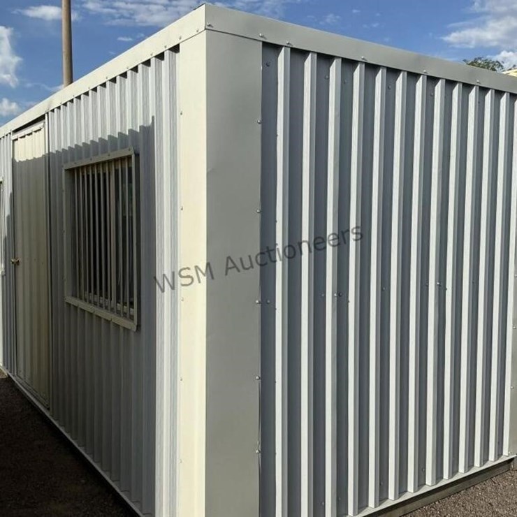 8FT X 20FT MOBILE OFFICE UNIT