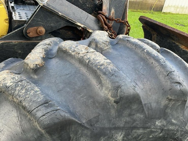2007-deere-540g-iii-image-60