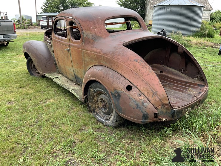 1939-plymouth-2-door-coupe-image-7