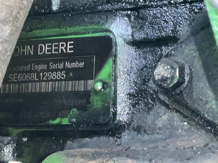 2015-deere-848h-image-13