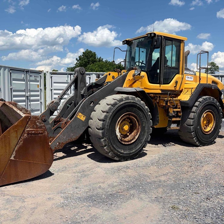 2012 VOLVO L110G