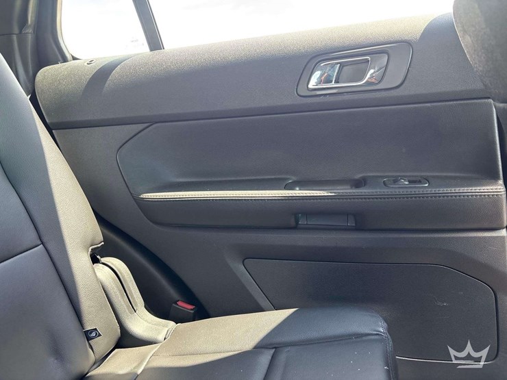 2018-ford-explorer-image-20