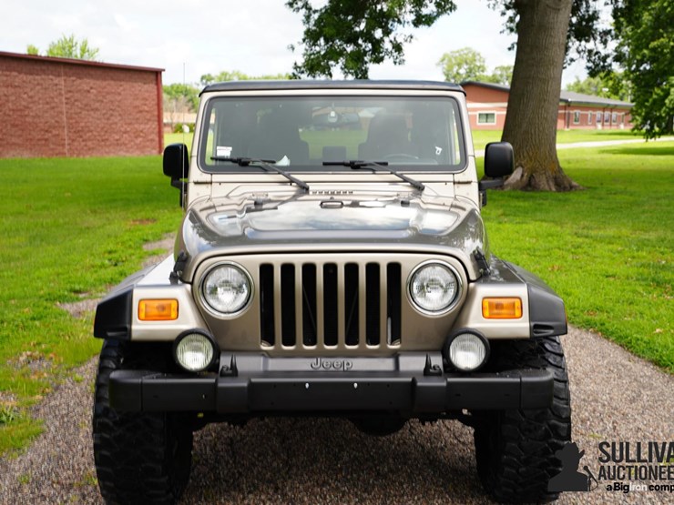 2003-jeep-wrangler-image-2
