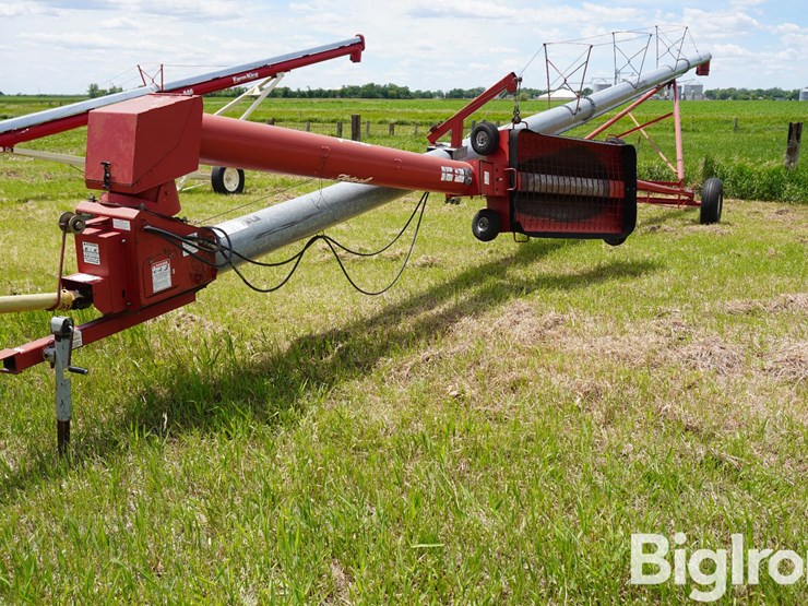 feterl-1062-auger-w/truck-hopper-image-1