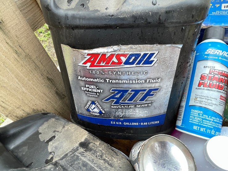 #4921-•-wooden-tote-with-assorted-automotive-fluids-image-14