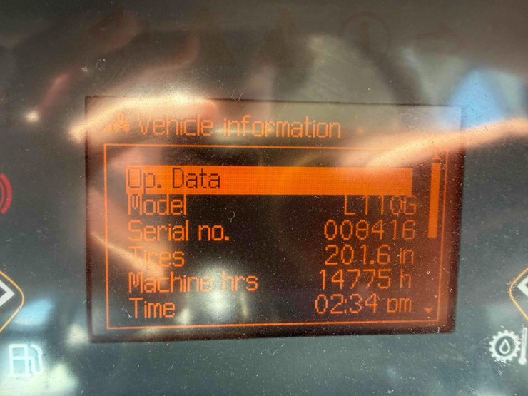 2012-volvo-l110g-image-18