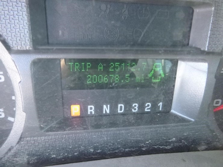 2010-ford-f250-image-12
