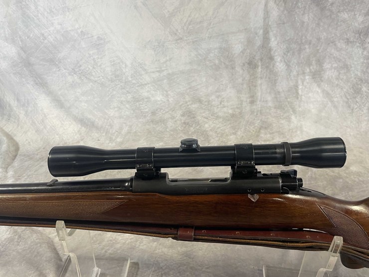 #1273-•-winchester-70-featherweight-,-243-win-bolt-action-rifle,-sn:-367405,-(neenah,-wi)-image-14