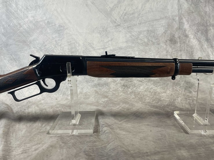 #1298-•-marlin-1894c,-357-mag-lever-action-rifle,-sn:-rm1012106,-(neenah,-wi)-image-4