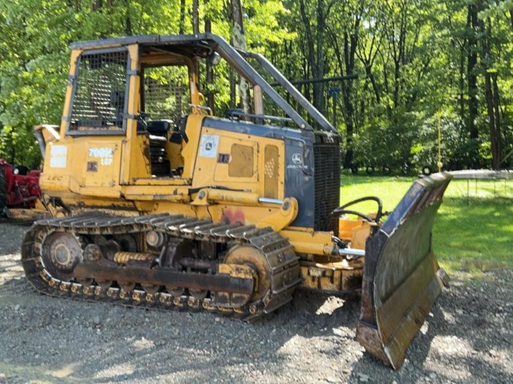 2004-deere-700h-lgp-image-7