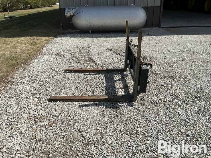 2005-quicke-loader-pallet-forks-image-8