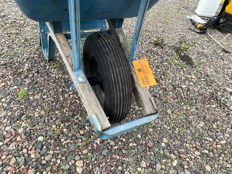 #4941-•-jackson-wheelbarrow-image-7