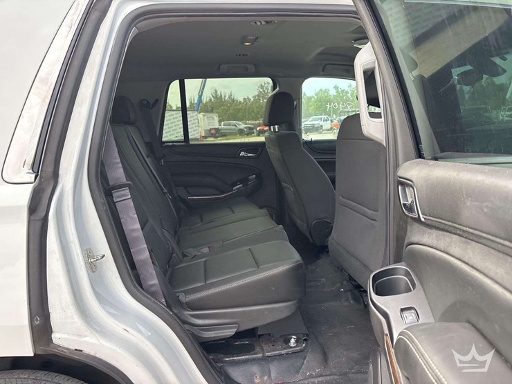 2019-chevrolet-tahoe-image-20
