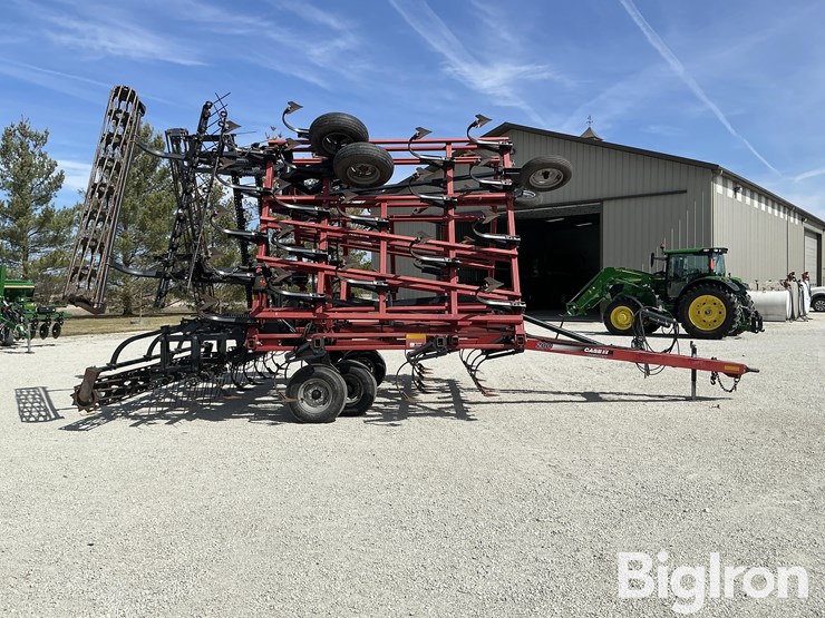 case-ih-200-image-4