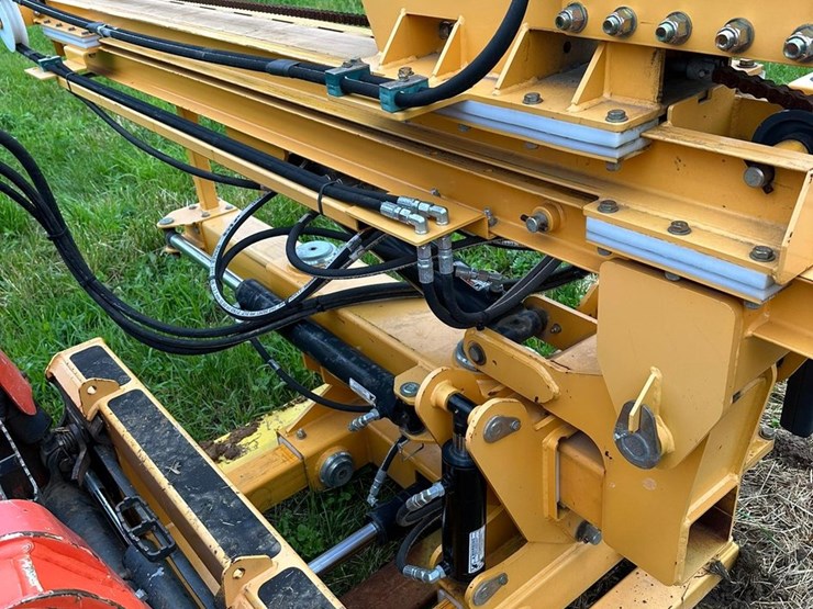#104-•-2022-rhino-solar-pro-pile-driver-image-6