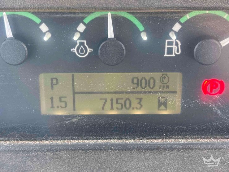 2018-deere-650k-image-54