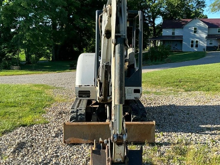 2003-bobcat-334d-image-8