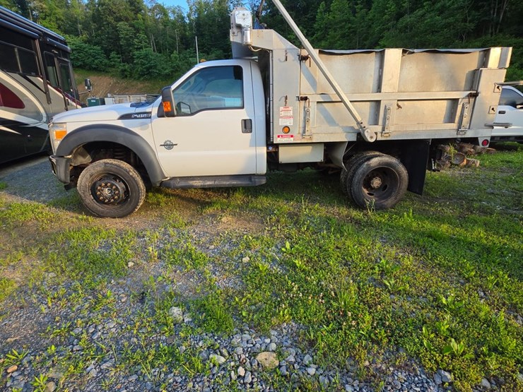 2015-ford-f450-image-2