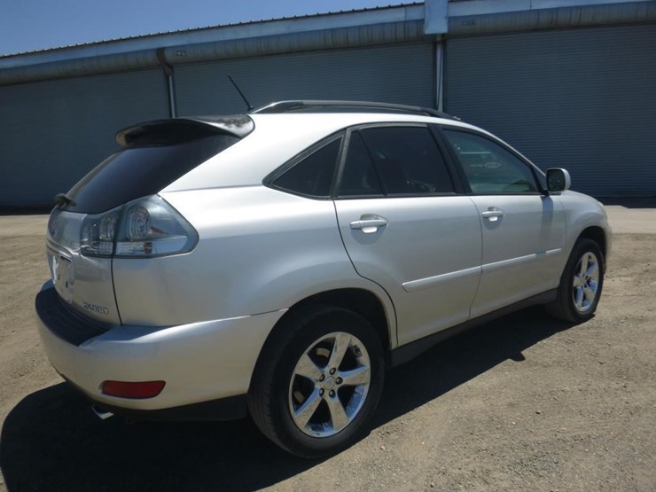 2006-lexus-rx330-image-3