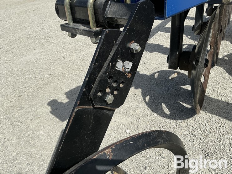 2015-blu-jet-trench-master-tile-line-filler-image-20