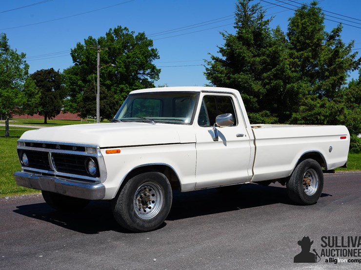 1975-ford-f250-image-1
