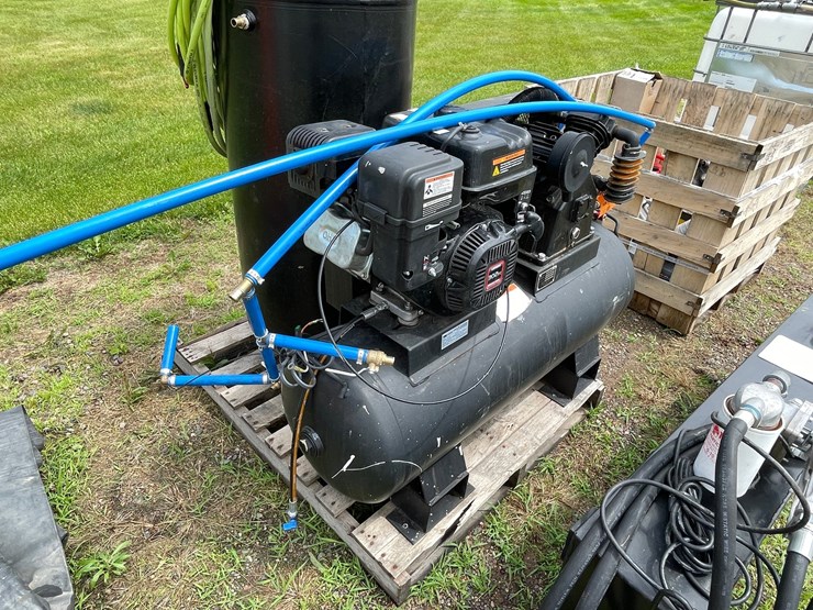 #4919-•-tmg-gas-powered-air-compressor-image-3