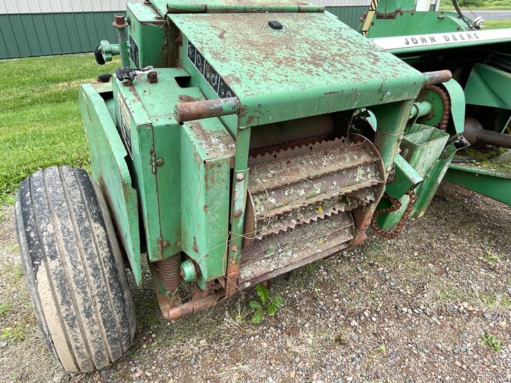 john-deere-3940-image-39