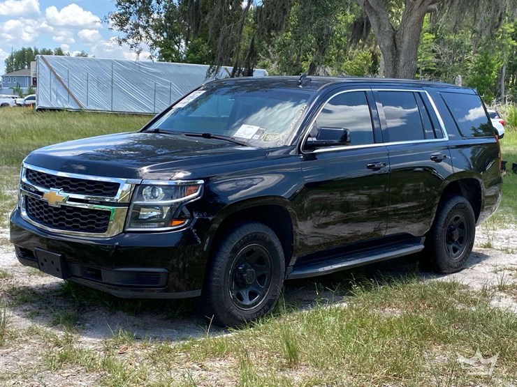 2018-chevrolet-tahoe-image-1