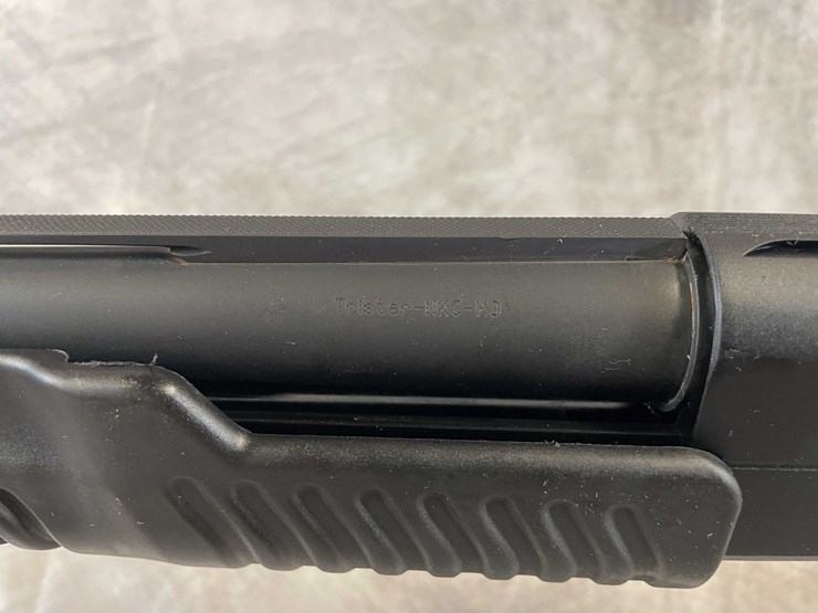 #4133-•-tristar-cobra-field-black-,-12-ga.-pump-action-shotgun,-sn:-krp006771,-(neenah,-wi)-image-12