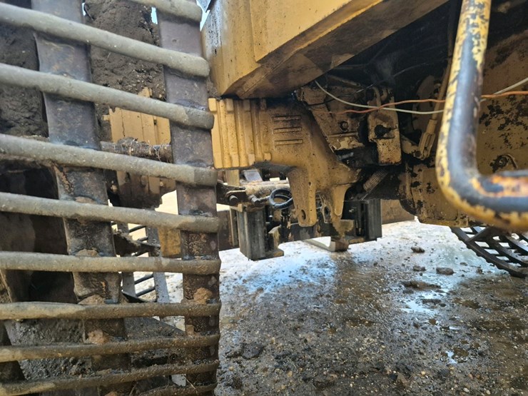 massey-ferguson-4-image-16