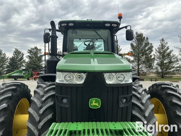 2013-john-deere-8360r-image-11