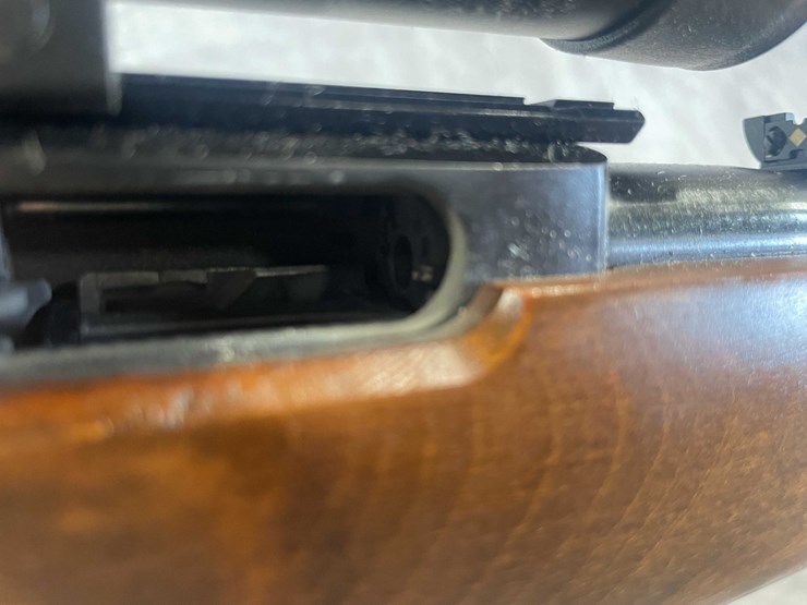#1275-•-ruger-10/22,-,-22-lr-semi-auto-rifle,-sn:-124-74269,-(neenah,-wi)-image-21