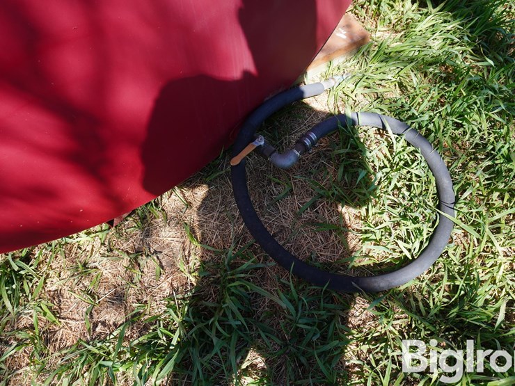 1000-gal-fuel-barrel-image-13