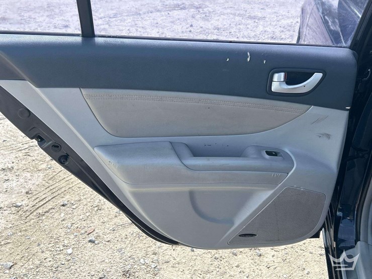 2008-hyundai-sonata-sedan-image-20