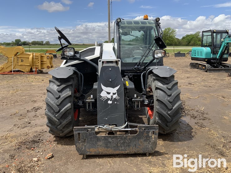 2024-bobcat-tl619-image-2